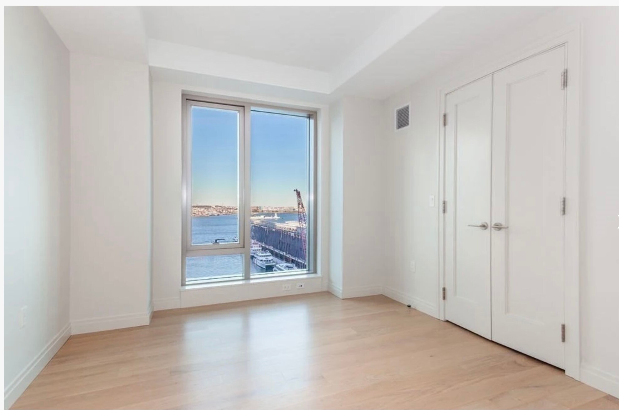 Building Photo - 133 Seaport Blvd