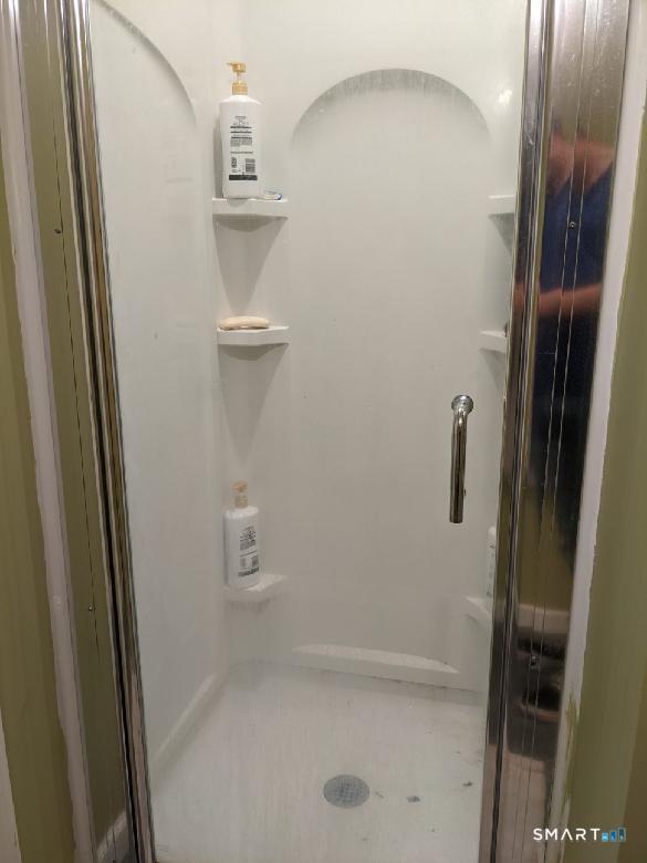 Building Photo - 2870 Fairfield Ave