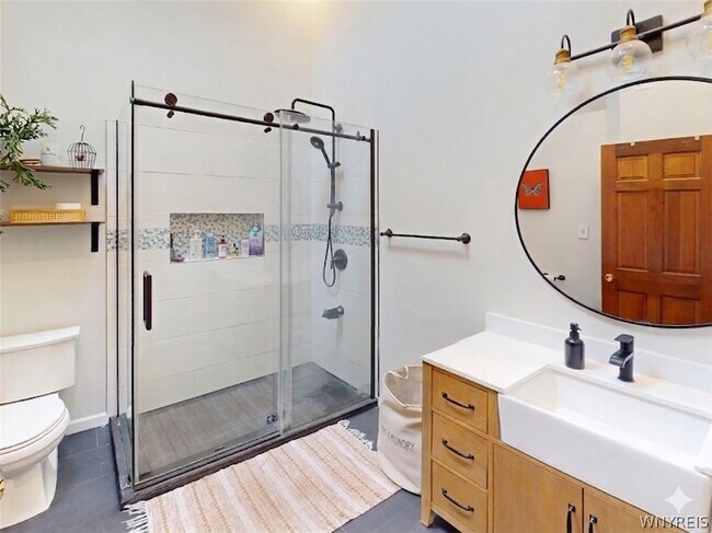 Building Photo - 30 Opal Ct