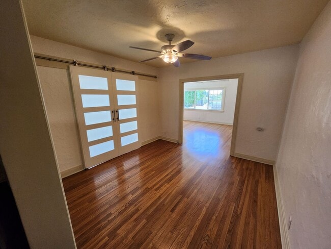 Building Photo - Charming 3-Bedroom Home in Altadena with L...