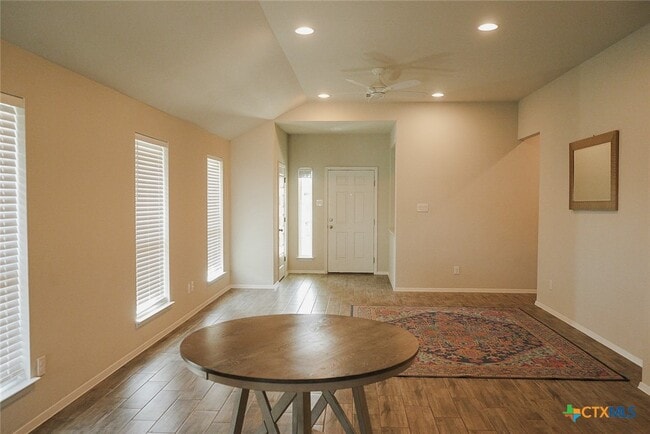 Building Photo - 139 Lyndon Dr