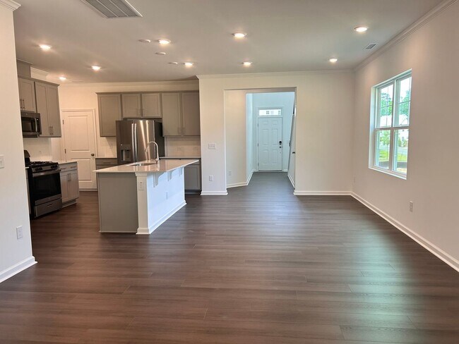 Building Photo - NEW Spacious 4BR House in Wendell
