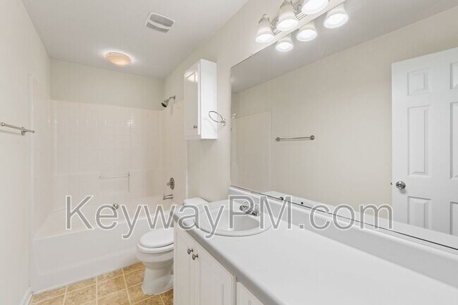 Building Photo - 9029 Baker Ct