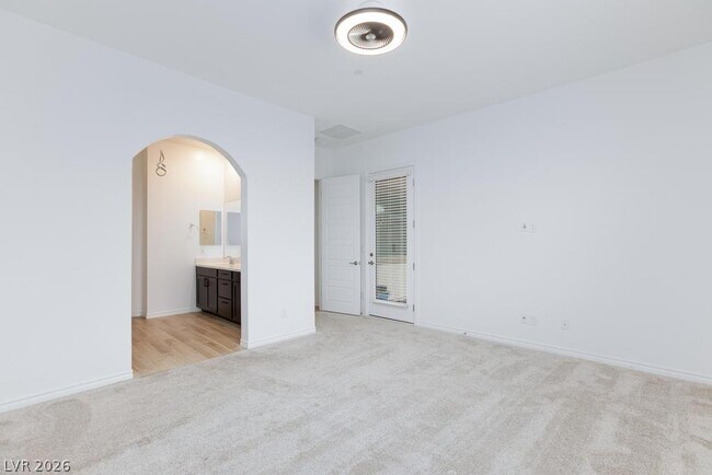 Building Photo - 689 Monteverdi Peak St