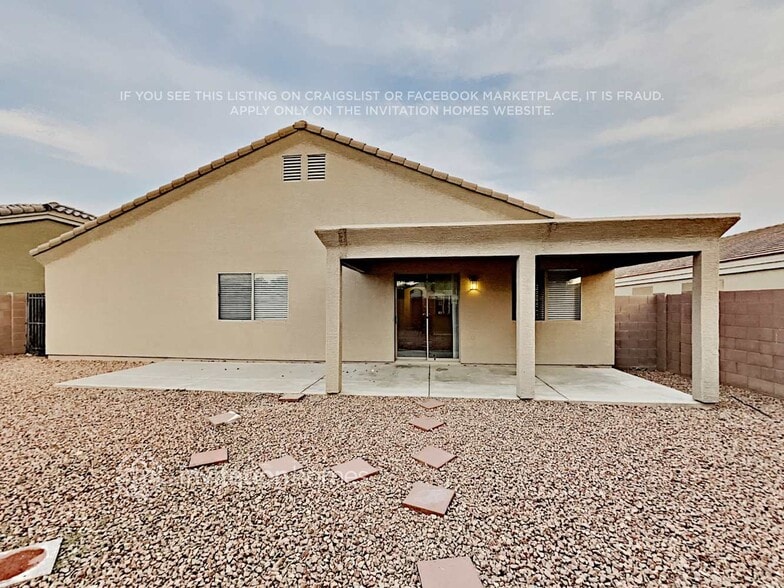 Building Photo - 12514 W Hearn Rd