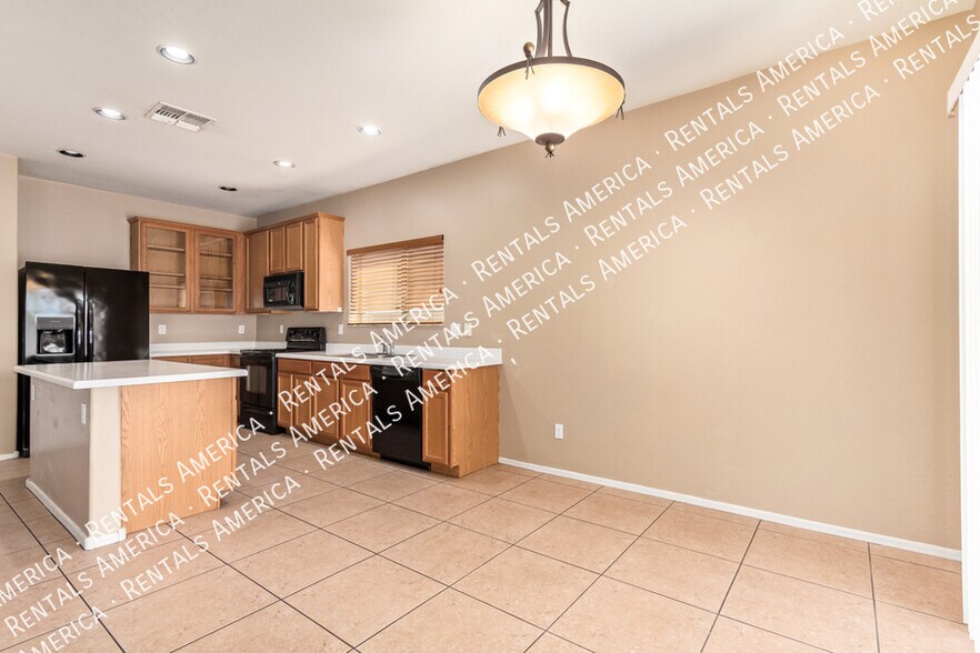 Building Photo - 664 W Silver Reef Ct