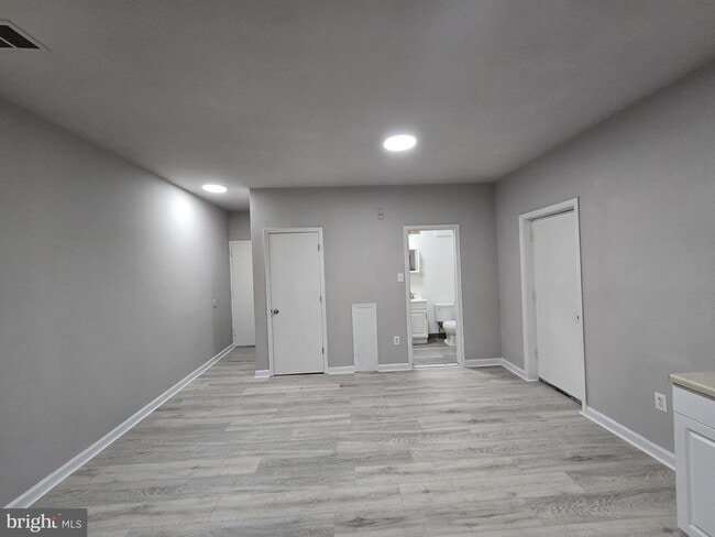 Building Photo - 5431 Baltimore Ave