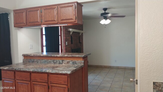 Building Photo - 5728 Dalhart Dr