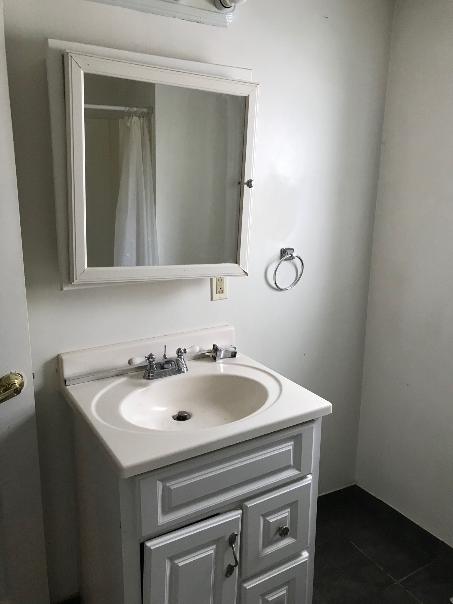 Building Photo - 2816 Edwards Way