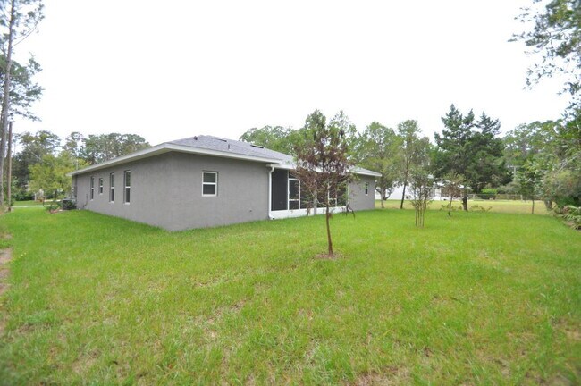 Building Photo - 3 Bed 2 Bath Modern Duplex in Seminole Woods