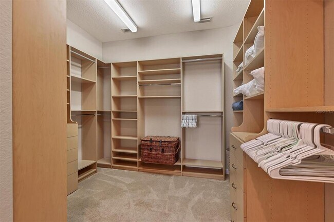 Building Photo - 5583 46th Ct W