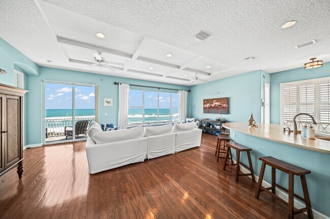 Building Photo - 7585 Jimmy Buffett Mem Hwy