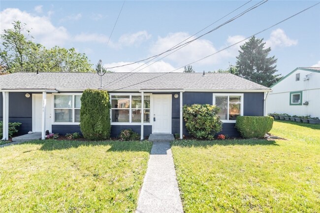 Building Photo - 1744 N Rainier Ave