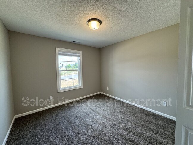 Building Photo - 4903 Whittlebury Dr