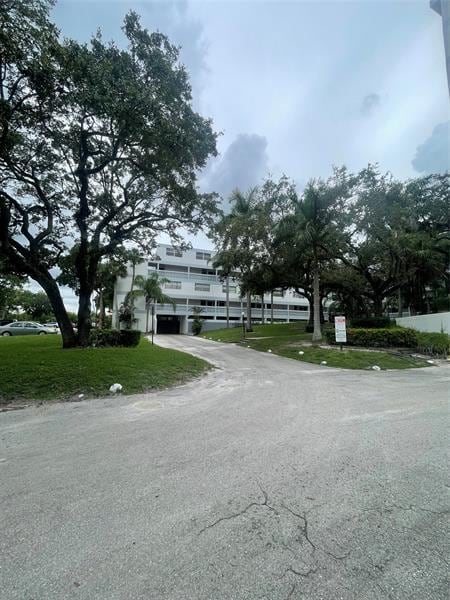 Building Photo - 3301 Spanish Moss Terrace