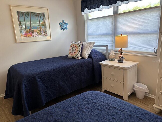 Building Photo - 2310 Canalbluff Pl