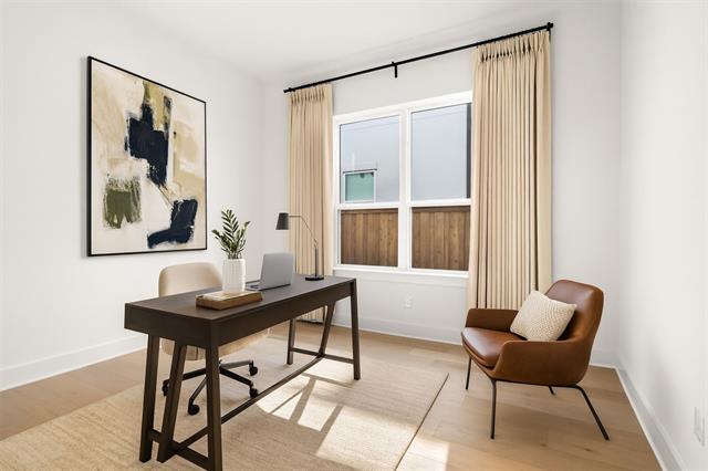 Building Photo - 1161 Rochester Pl