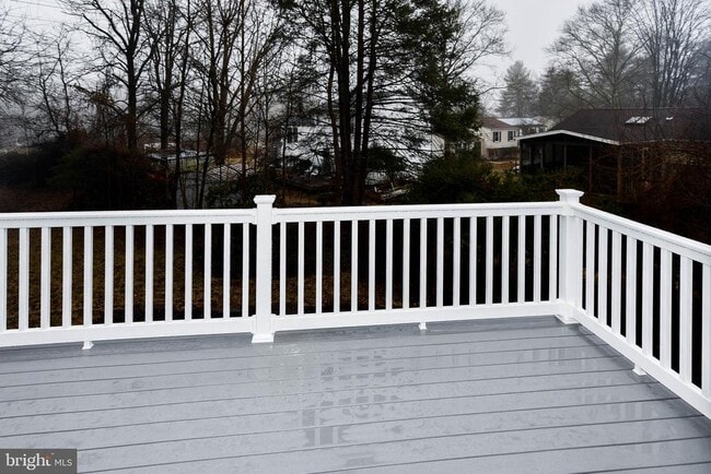 Building Photo - 6584 Madrigal Terrace