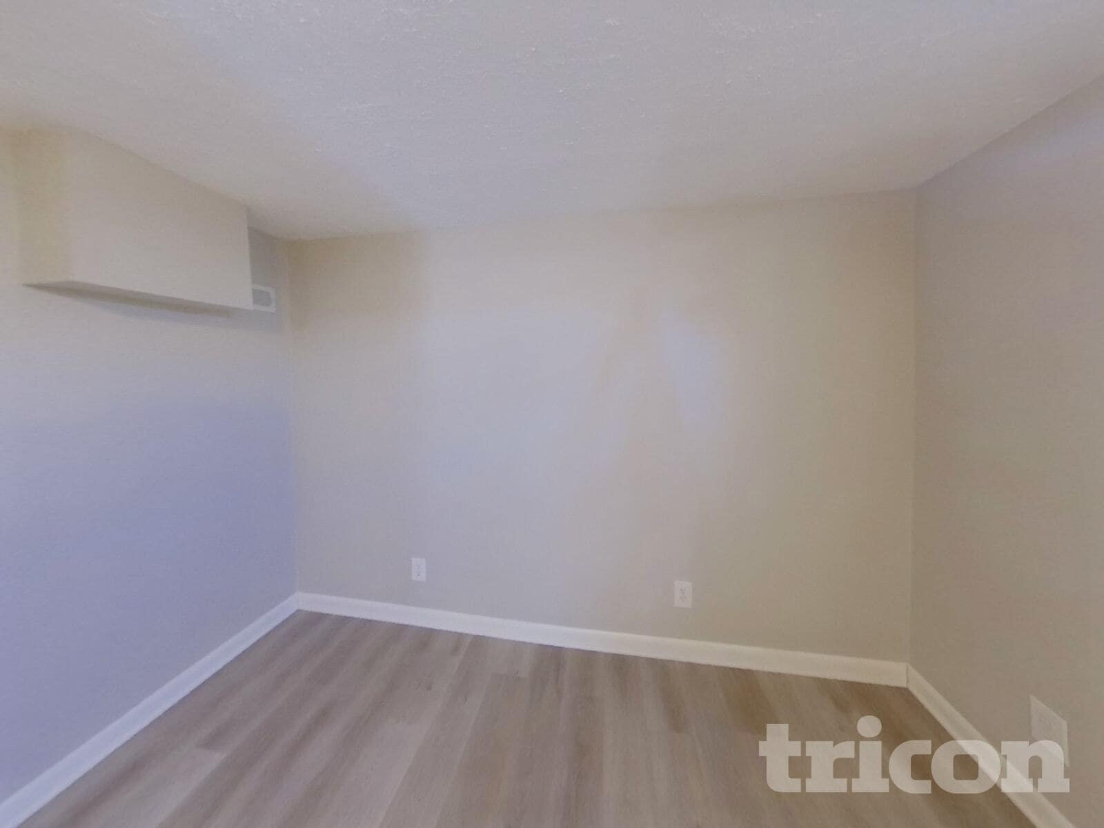 Building Photo - 915 S Tyler Ave