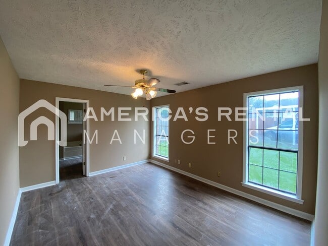 Building Photo - Home for rent in Montgomery!!! Coming Soon!!!