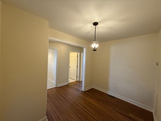 Building Photo - T.R. Lawing Realty Property