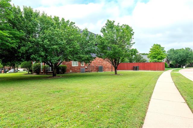 Building Photo - 7100 Oakbrook Dr
