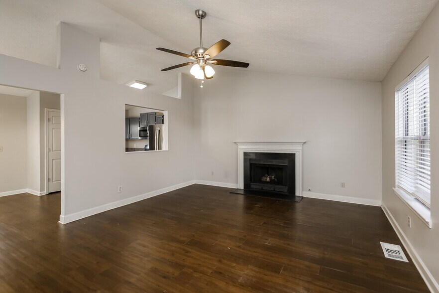 Building Photo - 173 Colemans Bluff Dr