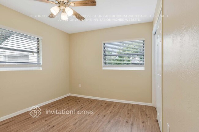 Building Photo - 5119 Divot Ct