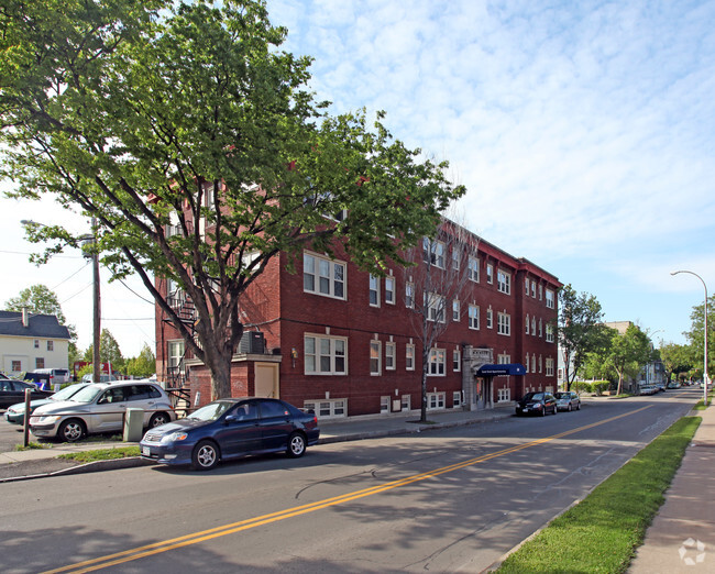 Primary Photo - East End Aparments Charlotte