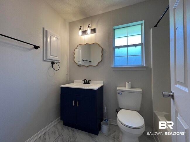Building Photo - 154 Cypress Ln