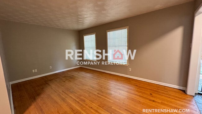 Building Photo - 4933 Teal Ave