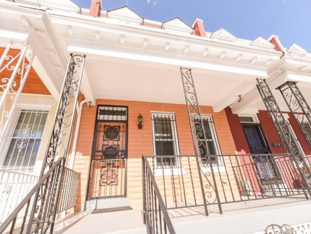 Front porch - 1216 Florida Ave NE