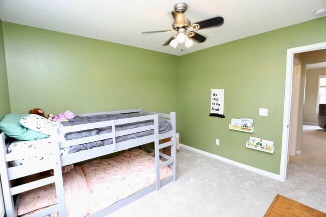 Building Photo - 1116 Waverly Pl Dr