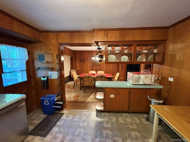 Building Photo - 1360 Gulf Rd