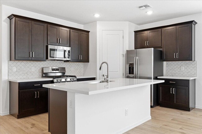 Building Photo - 25520 N 75th Ln