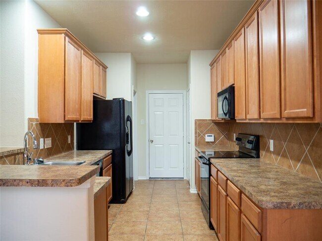 Building Photo - 47 Wickerdale Pl