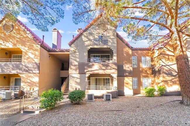 Building Photo - 2200 S Fort Apache Rd