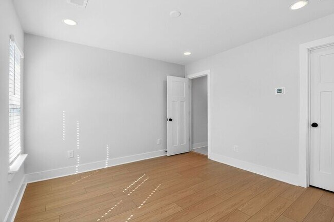 Building Photo - Brand New, Stunning 3BD/3.5BA Townhome on Graham w/ Full Bath on Top Floor! SUMMER SPECIAL! 50% O...