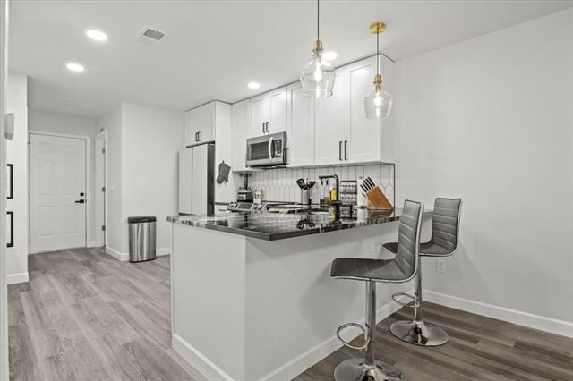 Building Photo - 1916 Shorewood Dr