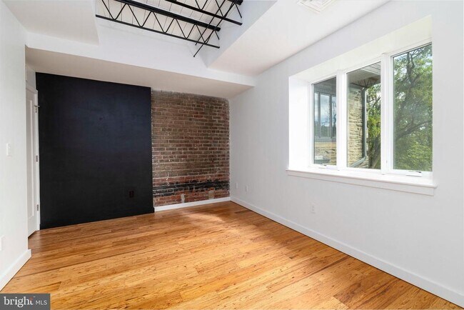 Building Photo - 7111 Germantown Ave