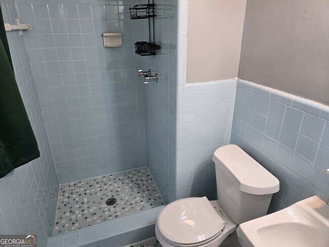 Building Photo - 1793 Cherry Valley Cir SE
