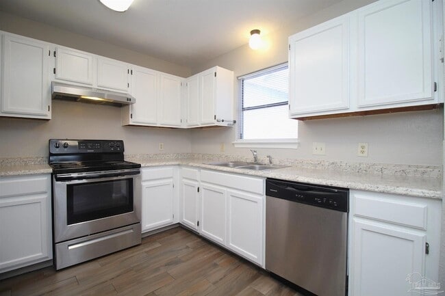 Building Photo - 4929 Randee Cir