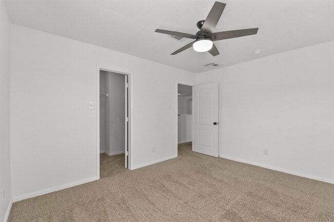 Building Photo - 16727 Summer Cypress Ct