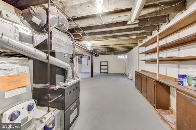 Building Photo - 140 Bryant St NW