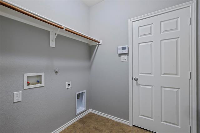 Building Photo - 13229 Larks View Point