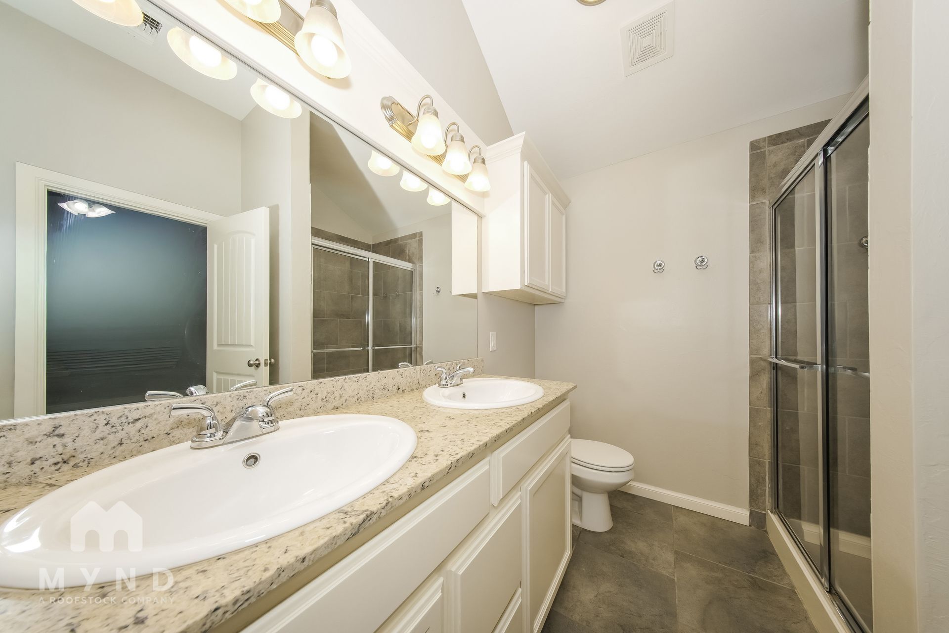 Building Photo - 1013 Merlin Dr