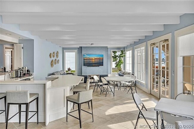 Building Photo - 3606 S Ocean Blvd