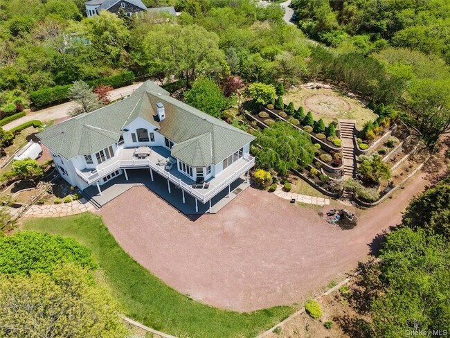 Building Photo - 83 Prospect Hill Ln
