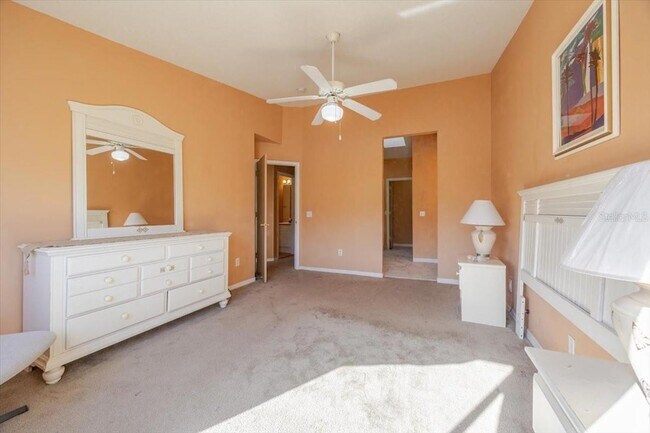 Building Photo - 203 Coco Plum Dr