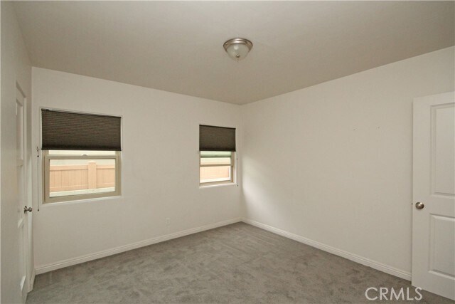 Building Photo - 2207 W Carson St